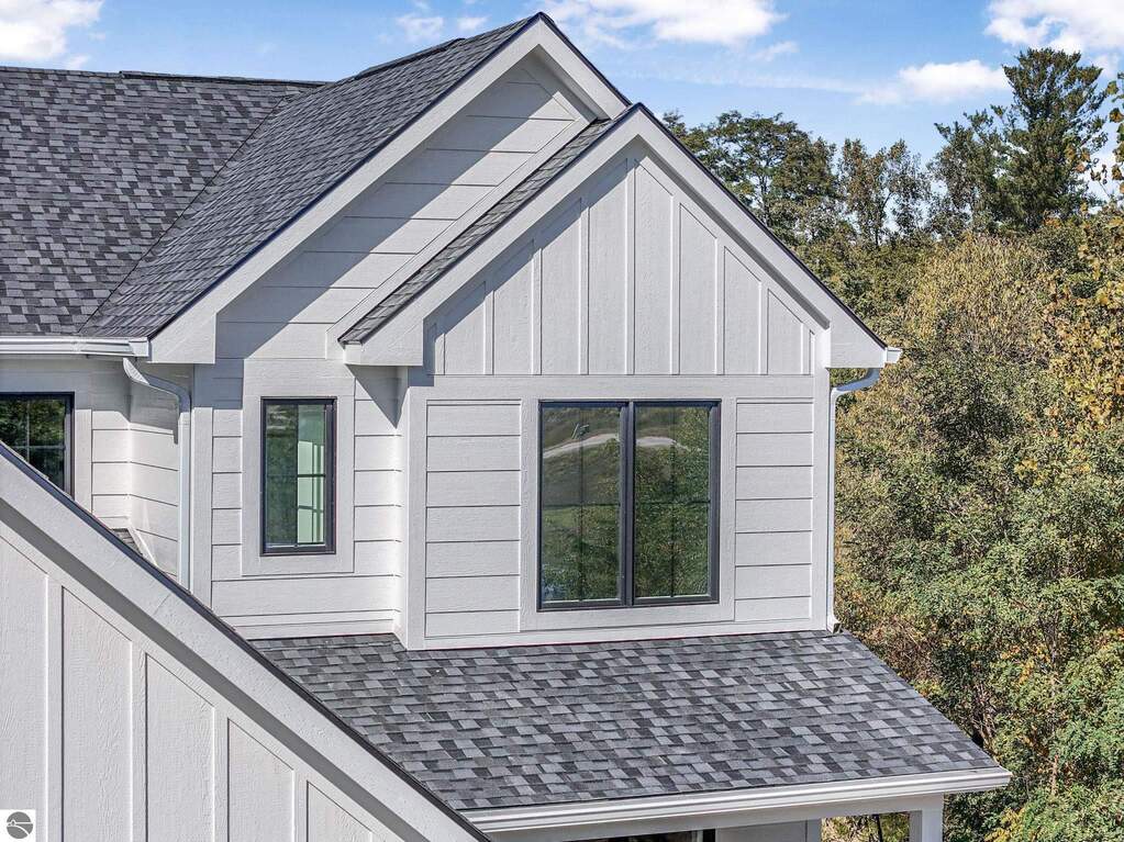 4 Bedroom Single Family Home/House's Image 53