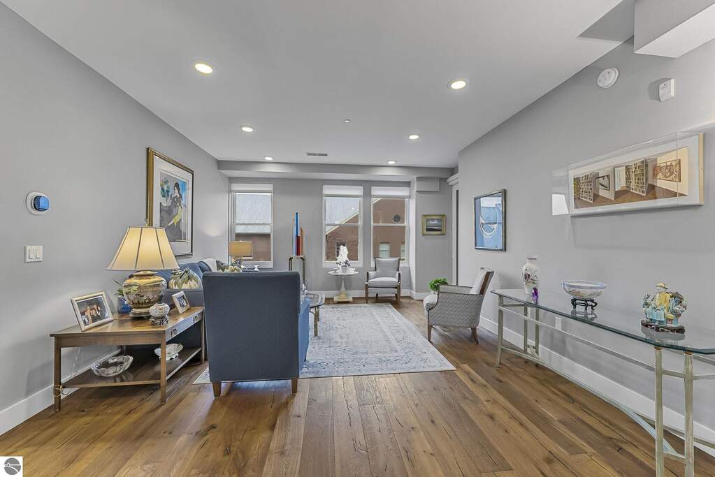 2 Bedroom Apartment/Flat's Image 9