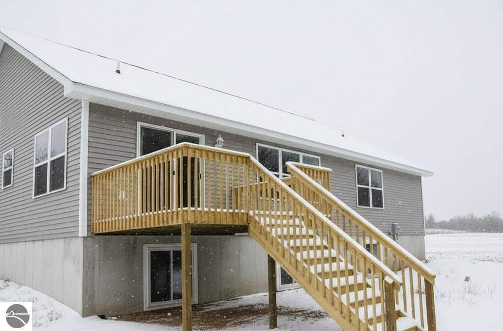 3 Bedroom Single Family Home/House's Image 11