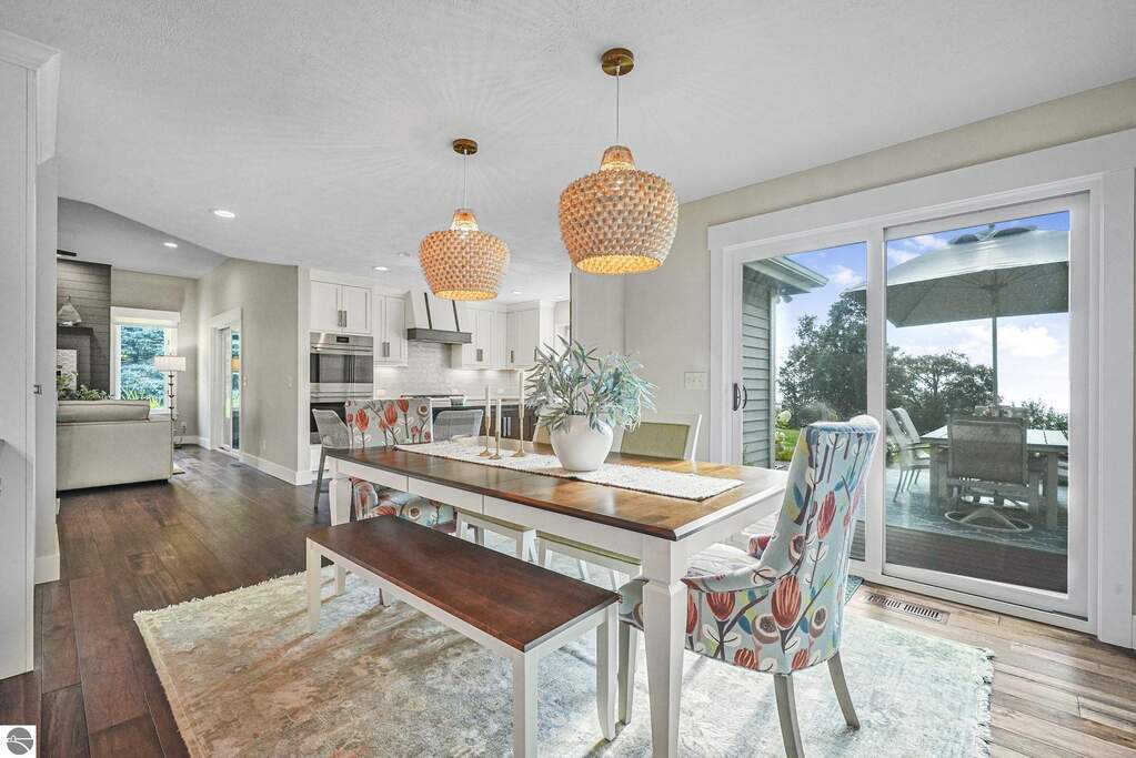 4 Bedroom Single Family Home/House's Image 28
