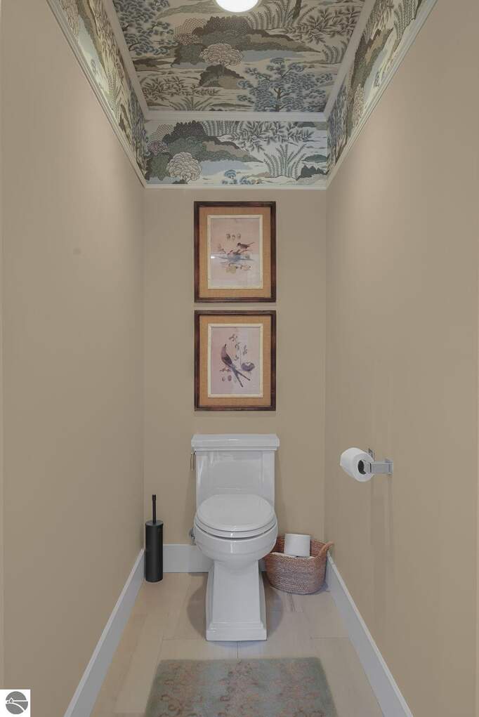 4 Bedroom Single Family Home/House's Image 44