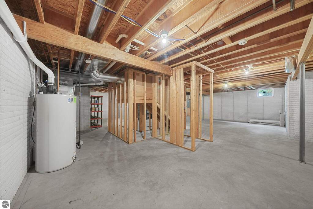 4 Bedroom Single Family Home/House's Image 61