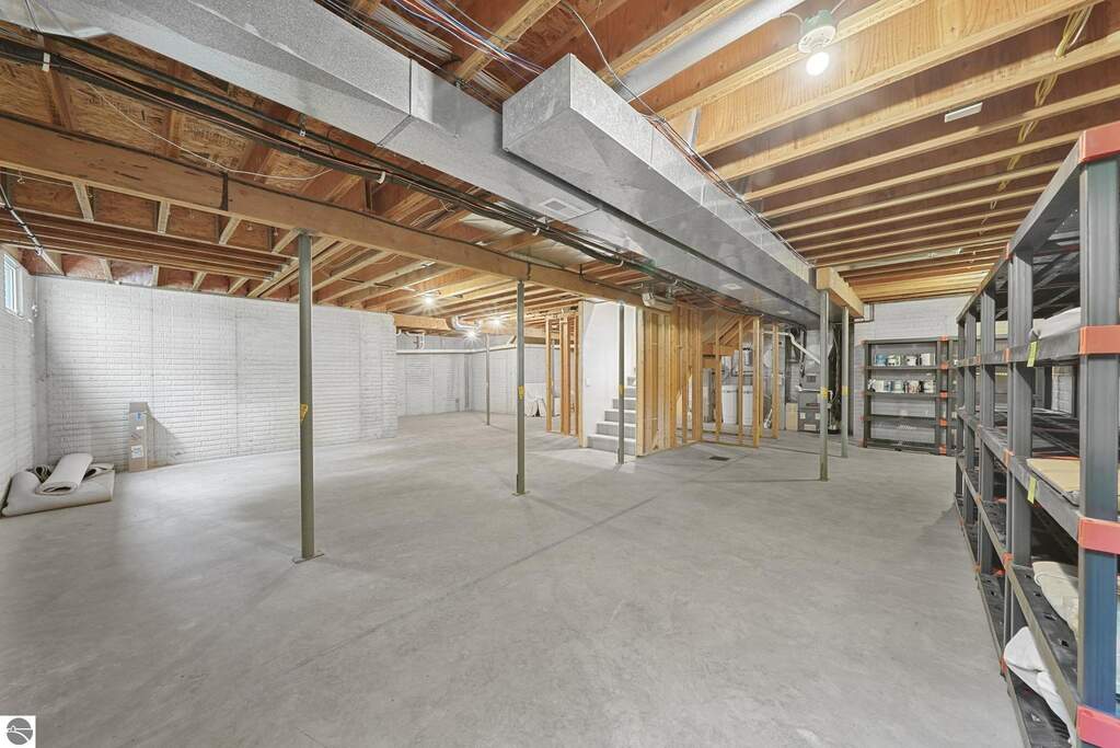 4 Bedroom Single Family Home/House's Image 62