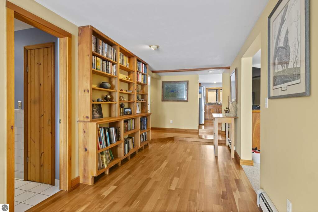 3 Bedroom Single Family Home/House's Image 12