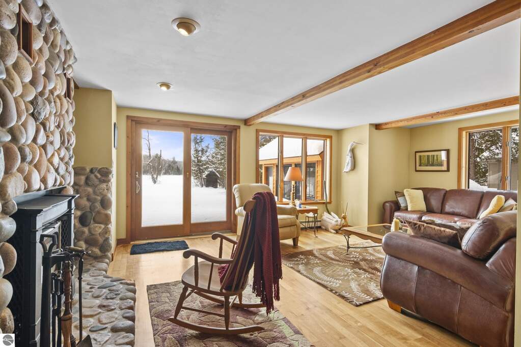 3 Bedroom Single Family Home/House's Image 15