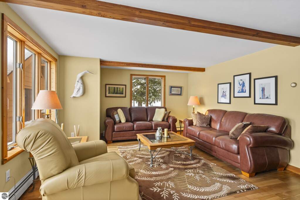 3 Bedroom Single Family Home/House's Image 16