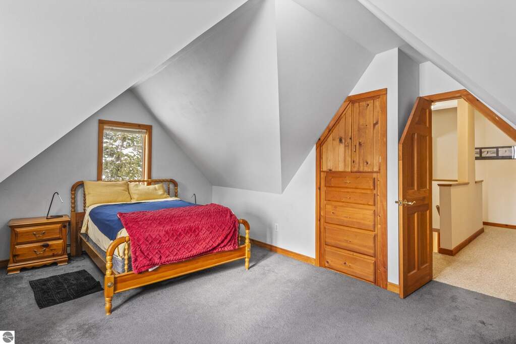 3 Bedroom Single Family Home/House's Image 34