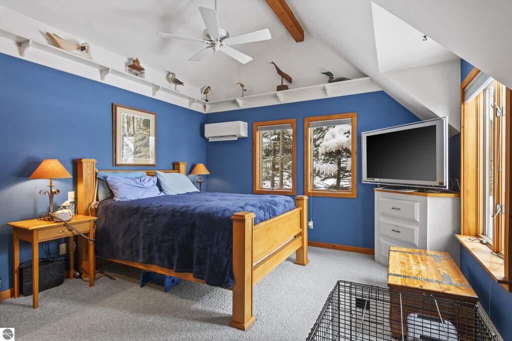 3 Bedroom Single Family Home/House's Image 36