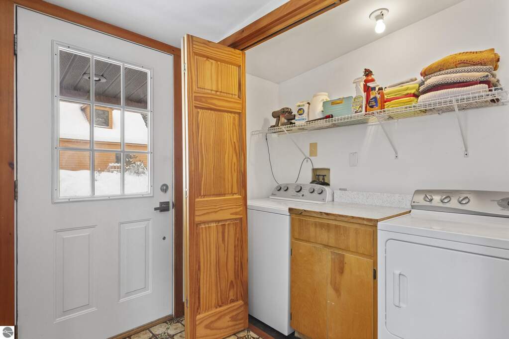 3 Bedroom Single Family Home/House's Image 42