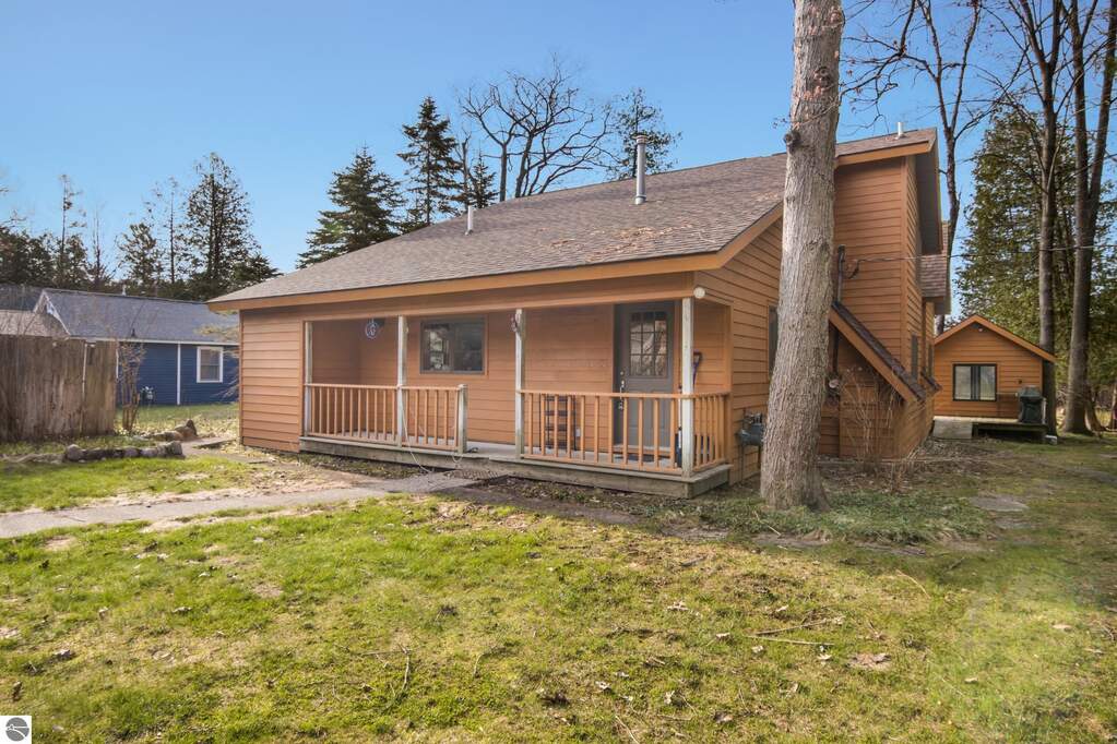 3 Bedroom Single Family Home/House's Image 45