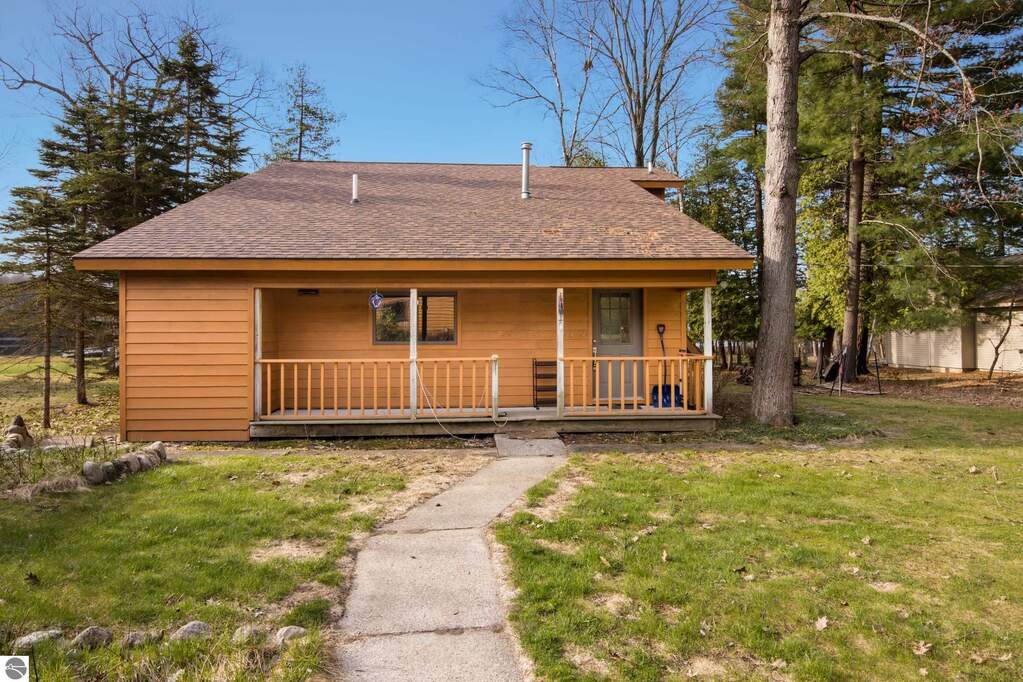 3 Bedroom Single Family Home/House's Image 46