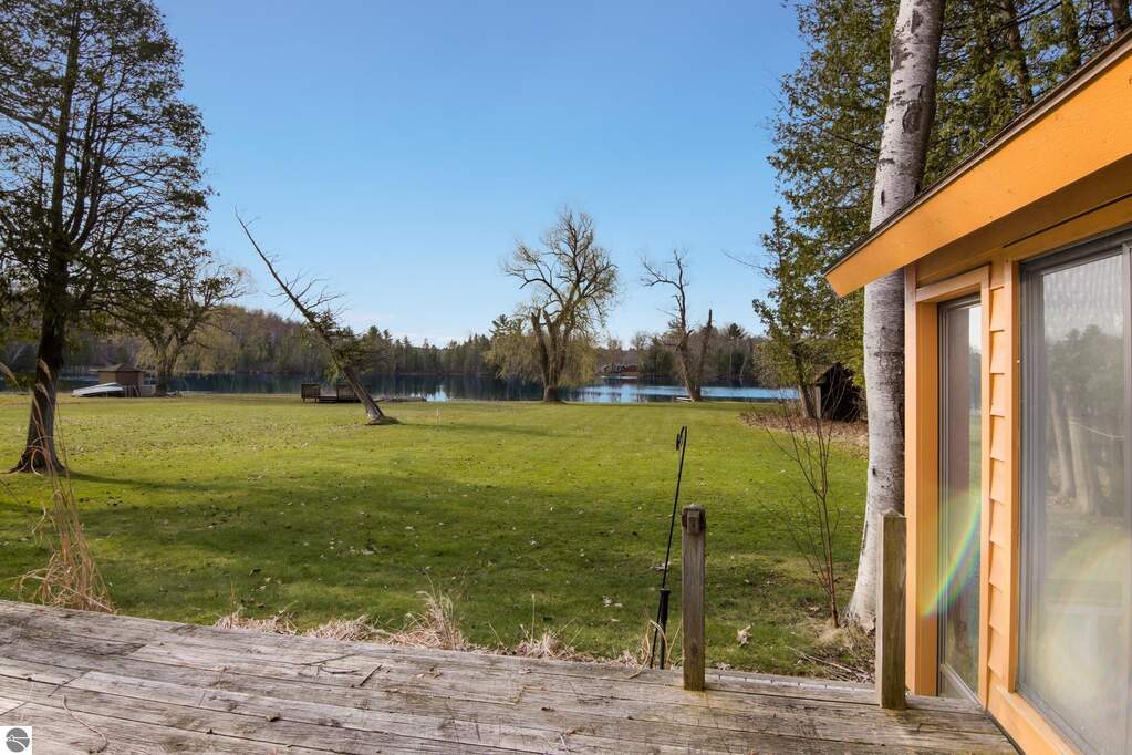 3 Bedroom Single Family Home/House's Image 3
