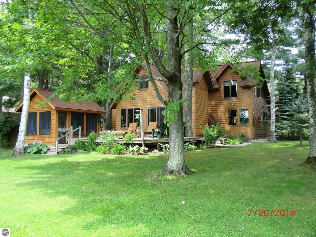 3 Bedroom Single Family Home/House's Image 5