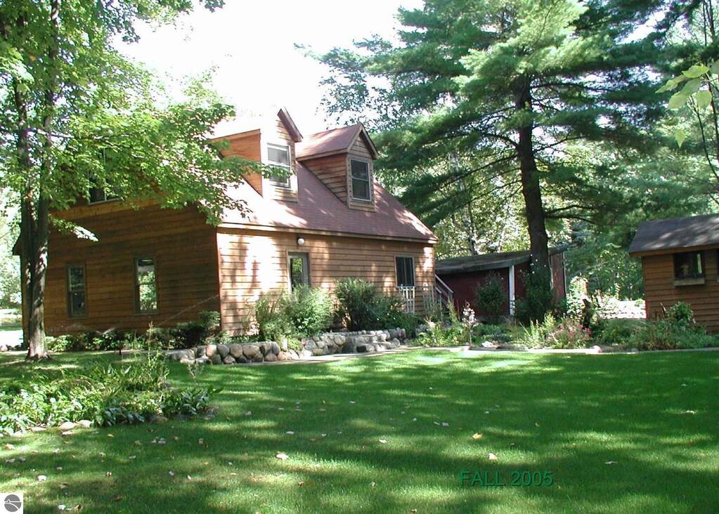 3 Bedroom Single Family Home/House's Image 6