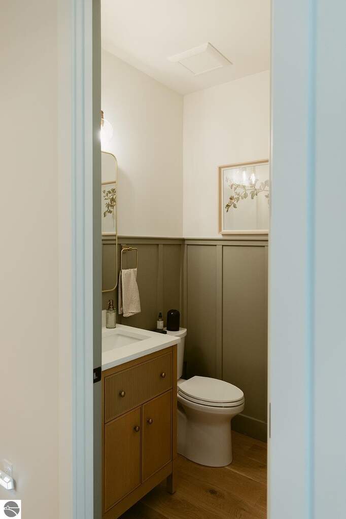 5 Bedroom Single Family Home/House's Image 24