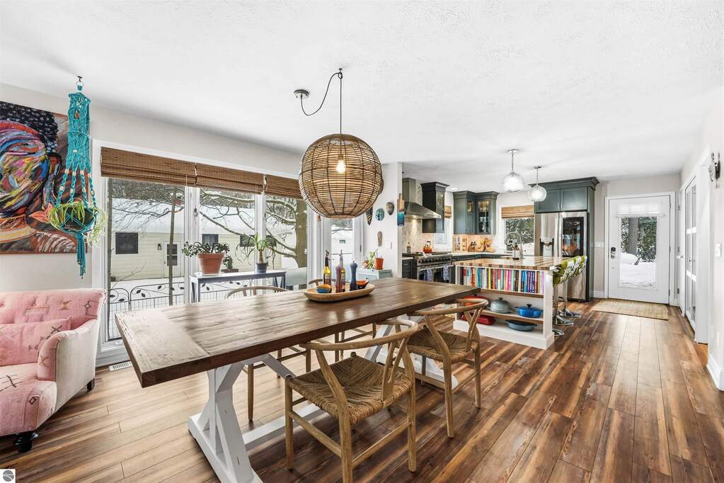 3 Bedroom Single Family Home/House's Image 12