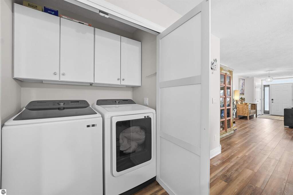 3 Bedroom Single Family Home/House's Image 25