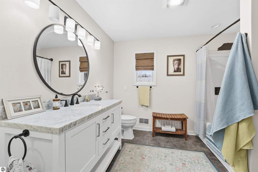 3 Bedroom Single Family Home/House's Image 31