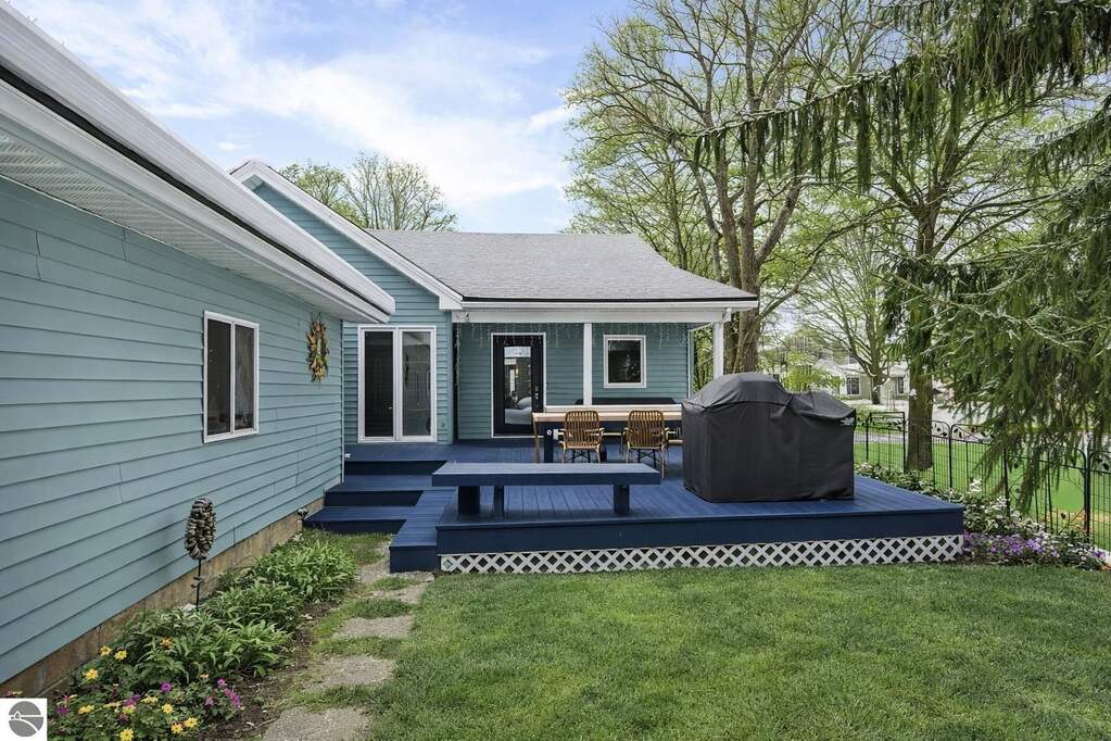 3 Bedroom Single Family Home/House's Image 52