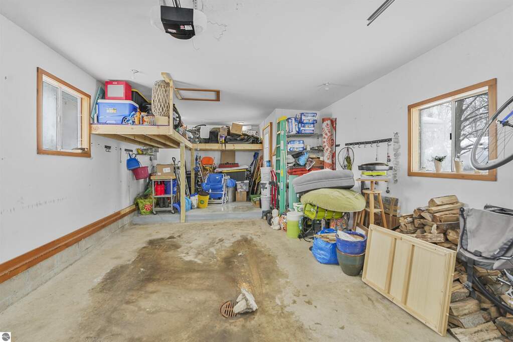 3 Bedroom Single Family Home/House's Image 59