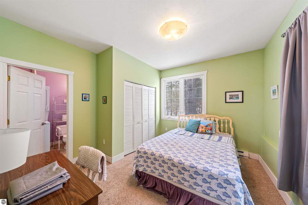 5 Bedroom Single Family Home/House's Image 45
