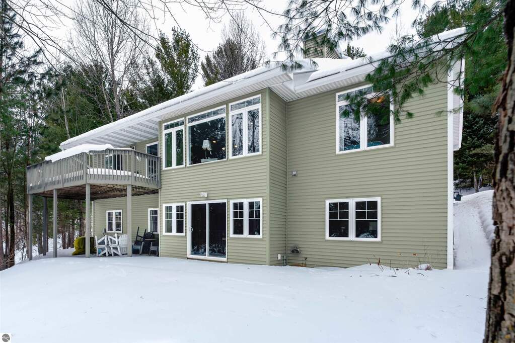 5 Bedroom Single Family Home/House's Image 50