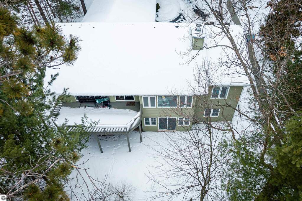 5 Bedroom Single Family Home/House's Image 56