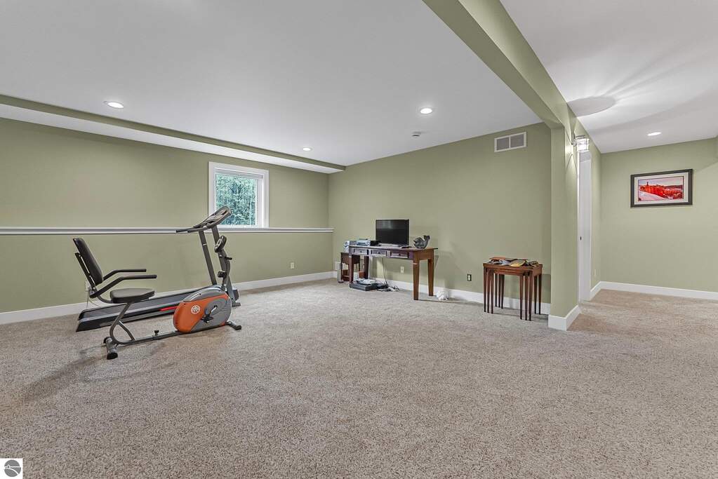 4 Bedroom Apartment/Flat's Image 33
