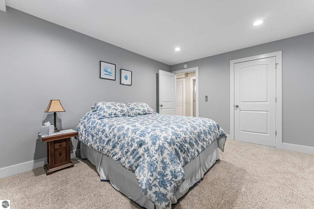 4 Bedroom Apartment/Flat's Image 35