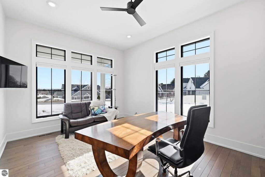 4 Bedroom Single Family Home/House's Image 24