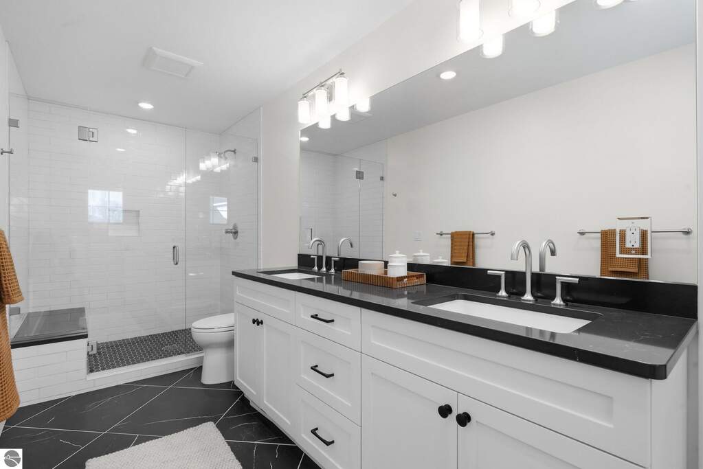 4 Bedroom Single Family Home/House's Image 48