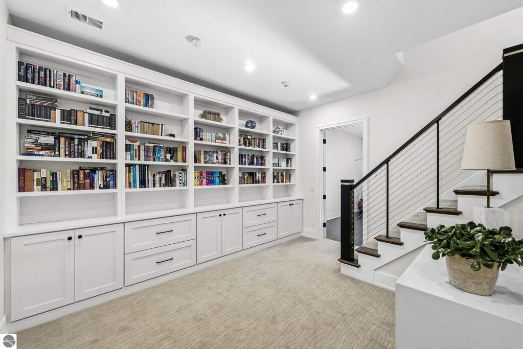 4 Bedroom Single Family Home/House's Image 52