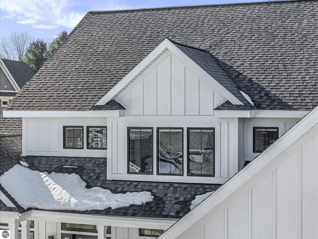 4 Bedroom Single Family Home/House's Image 90