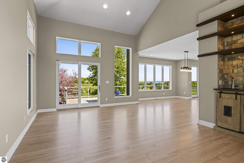 4 Bedroom Single Family Home/House's Image 13