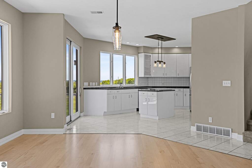 4 Bedroom Single Family Home/House's Image 19