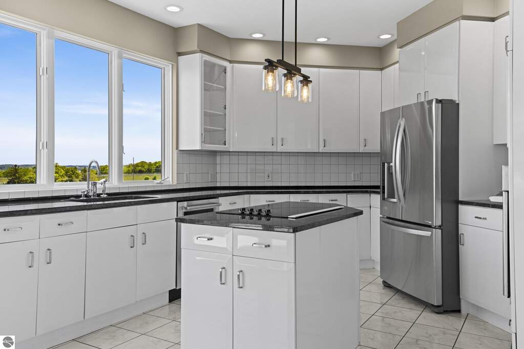 4 Bedroom Single Family Home/House's Image 22