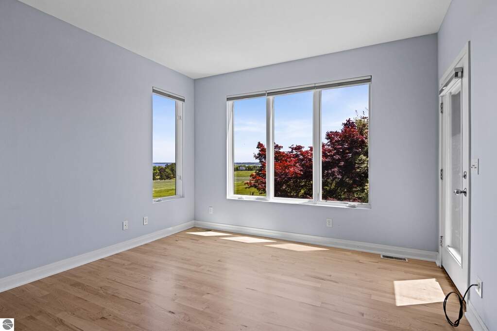 4 Bedroom Single Family Home/House's Image 38