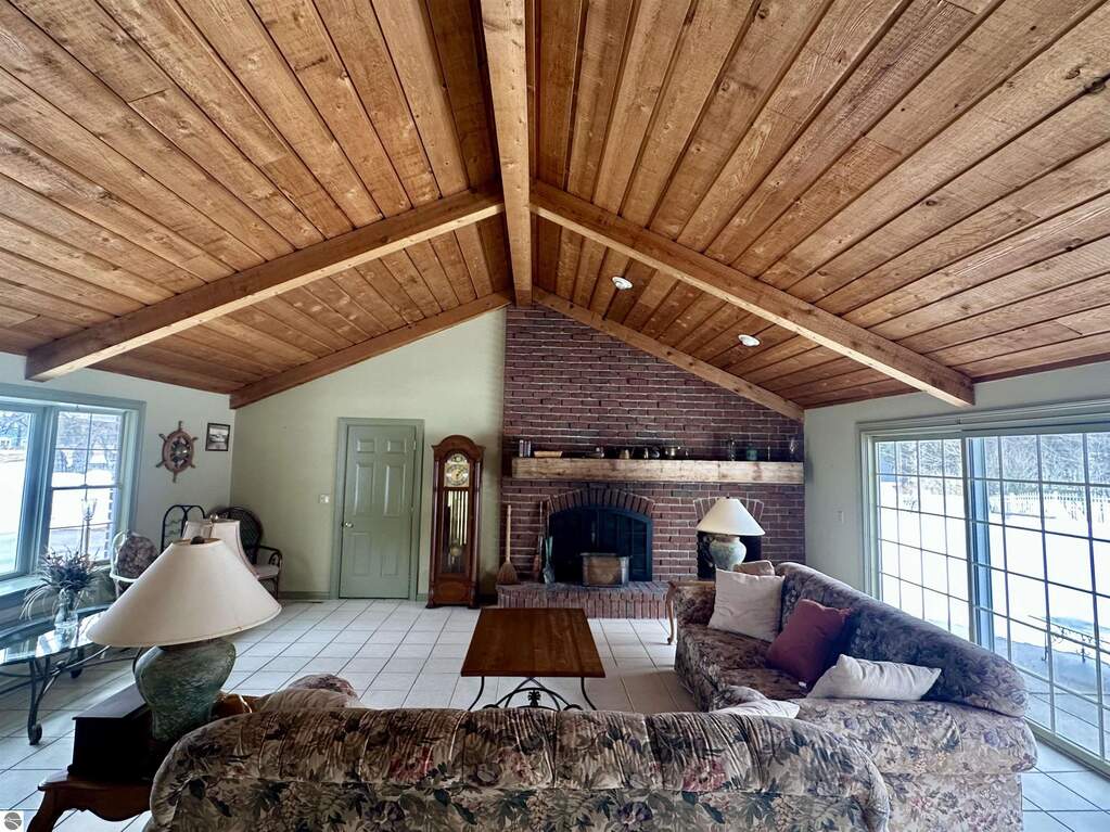 4 Bedroom Single Family Home/House's Image 24