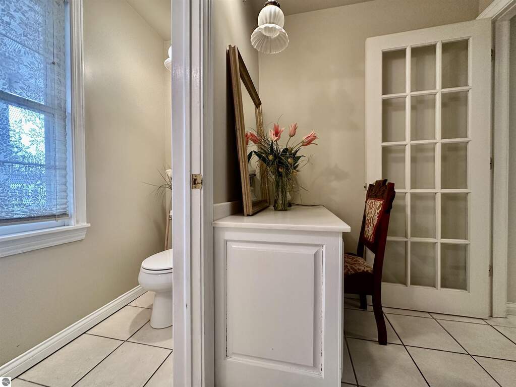4 Bedroom Single Family Home/House's Image 32
