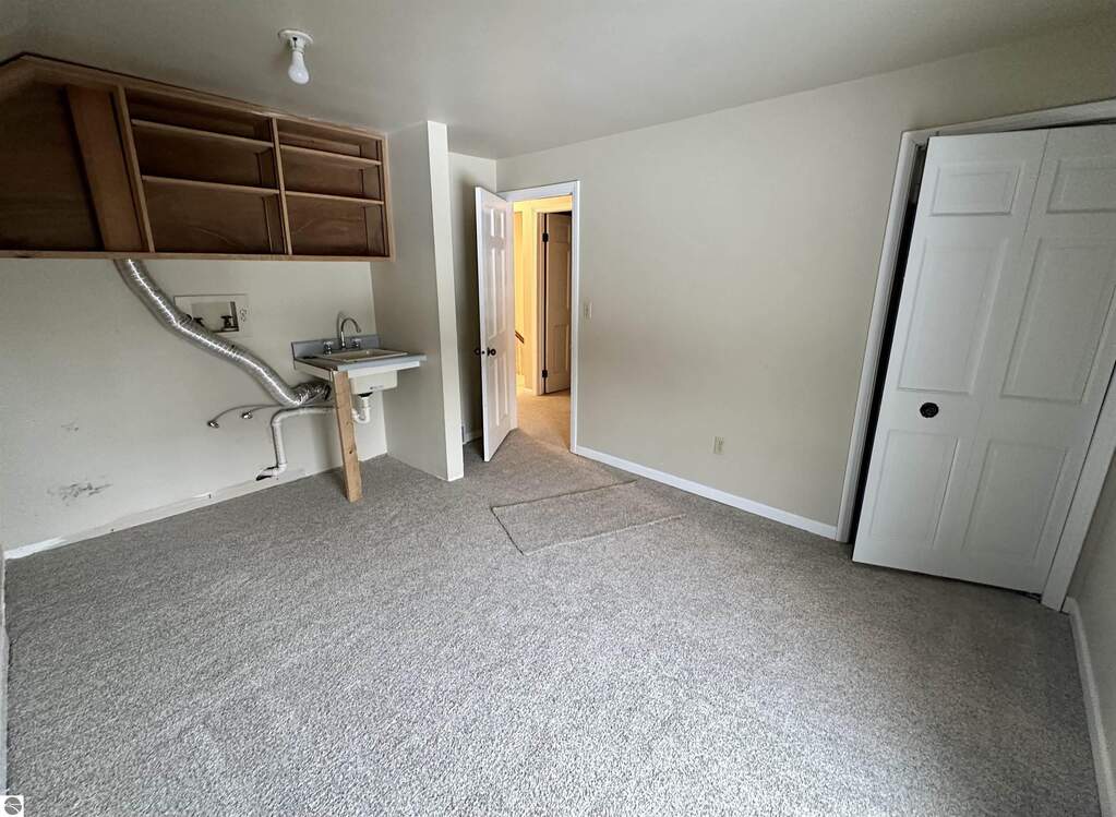 4 Bedroom Single Family Home/House's Image 63
