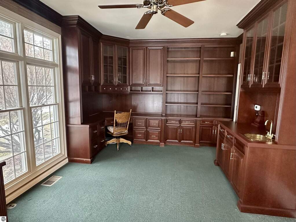 4 Bedroom Single Family Home/House's Image 70