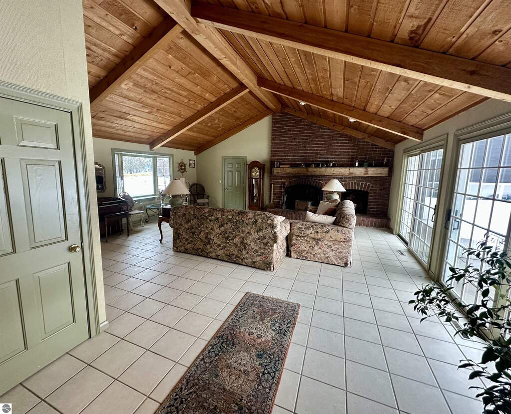 4 Bedroom Single Family Home/House's Image 73