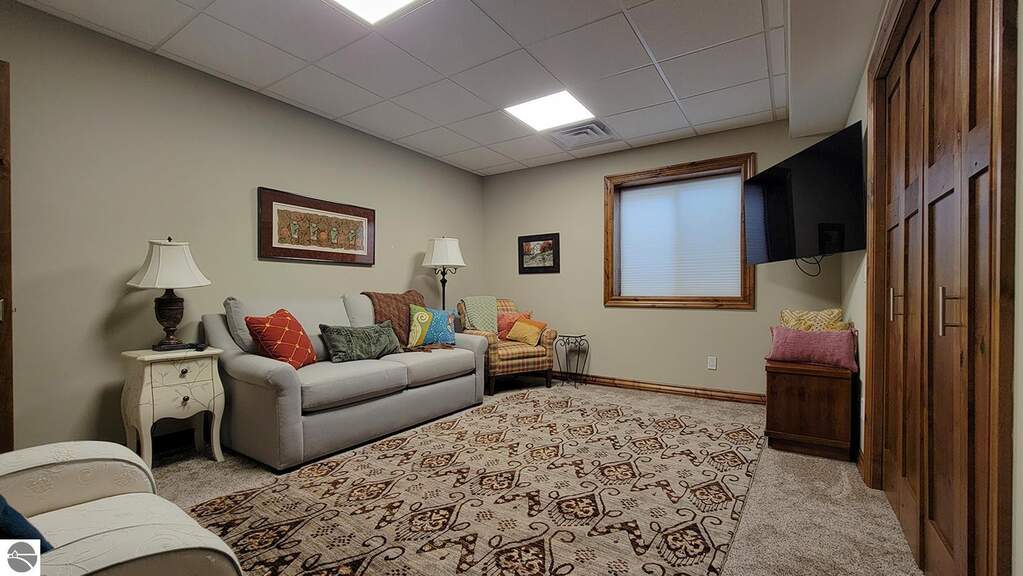 3 Bedroom Apartment/Flat's Image 33