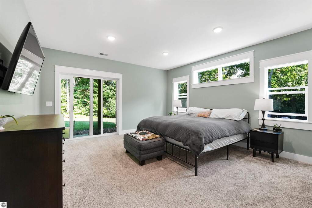 3 Bedroom Single Family Home/House's Image 17