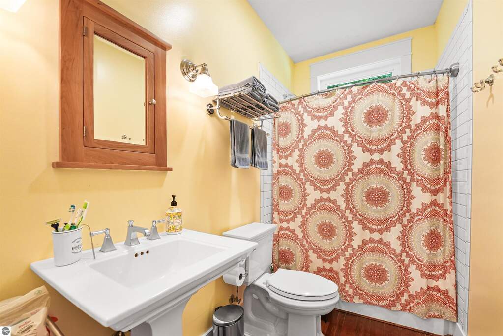 3 Bedroom Single Family Home/House's Image 24