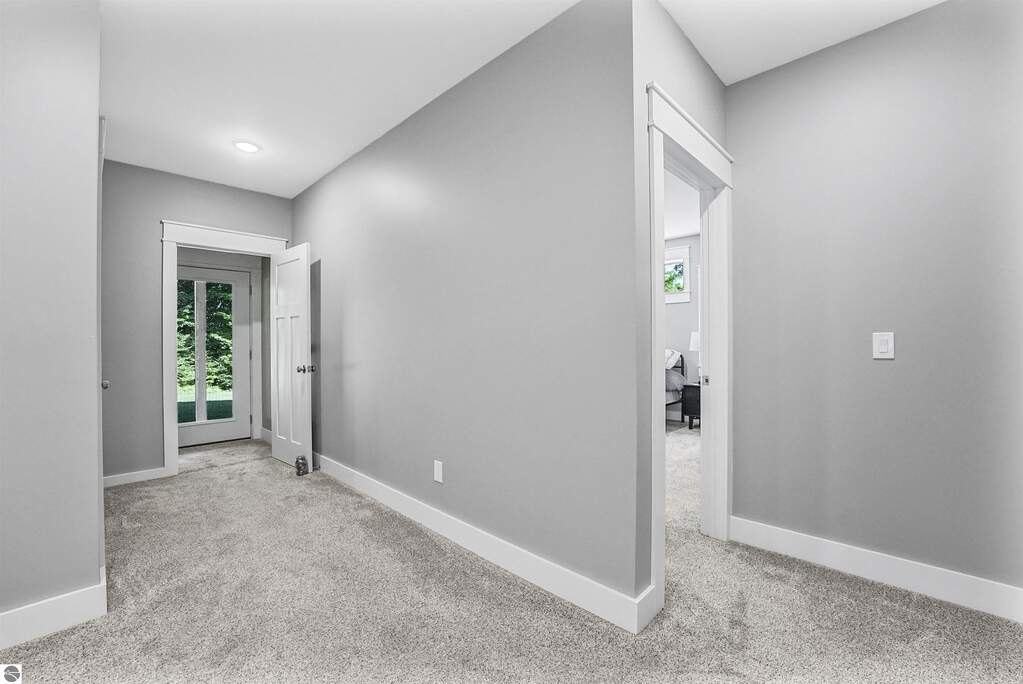 3 Bedroom Single Family Home/House's Image 27