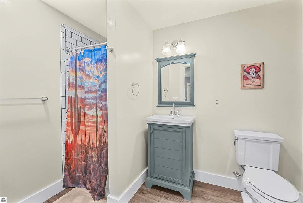 3 Bedroom Single Family Home/House's Image 34