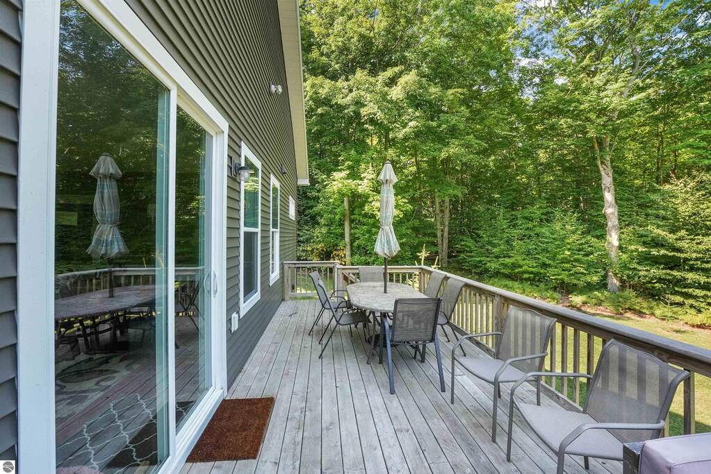 3 Bedroom Single Family Home/House's Image 47