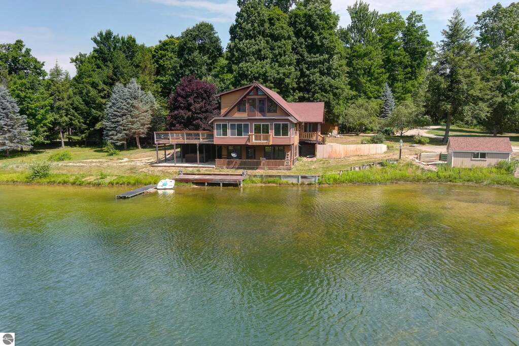 2 Bedroom Single Family Home/House's Image 23