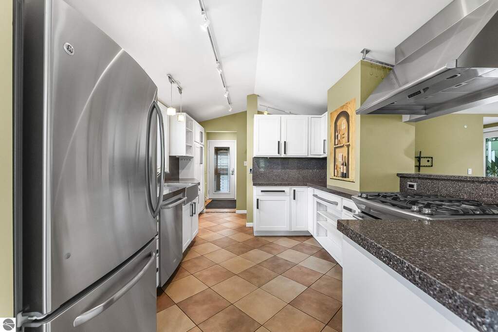2 Bedroom Single Family Home/House's Image 10